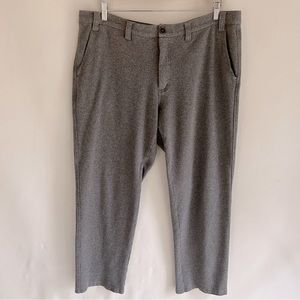 Exofficio~Men’s Gray Cotton Blend Comfort Straight Leg Pants in 40 x 30
